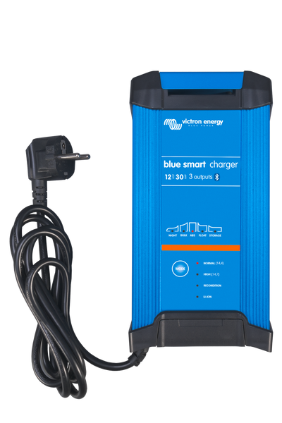 Victron Blue Smart IP22 Charger 12/30 (3-uitgangen)
